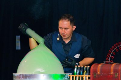 Philou et la Féerie de bulles magiques