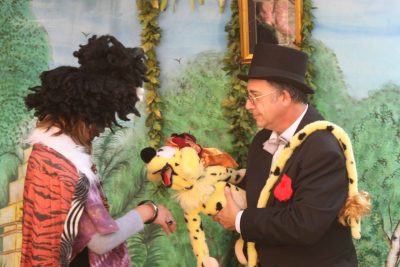 Phonsino le ventriloque magicien