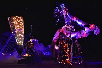 Le monde des milles lumières